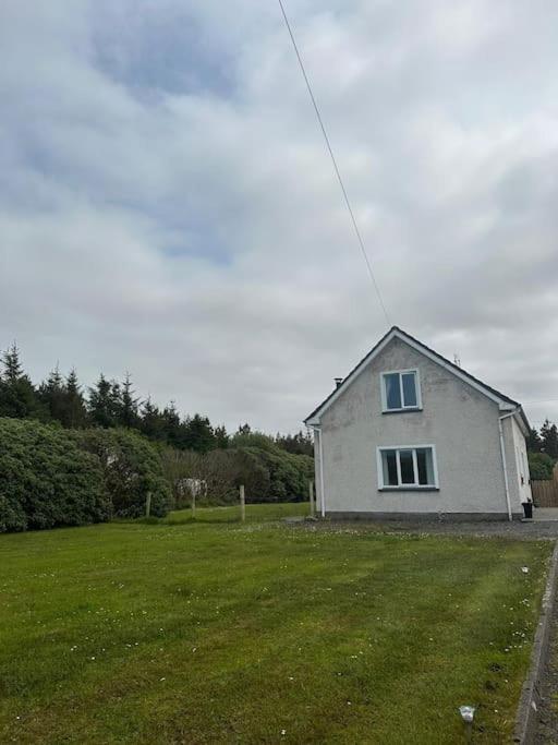 Villa Rosie'S Pad Louisburgh Exterior foto